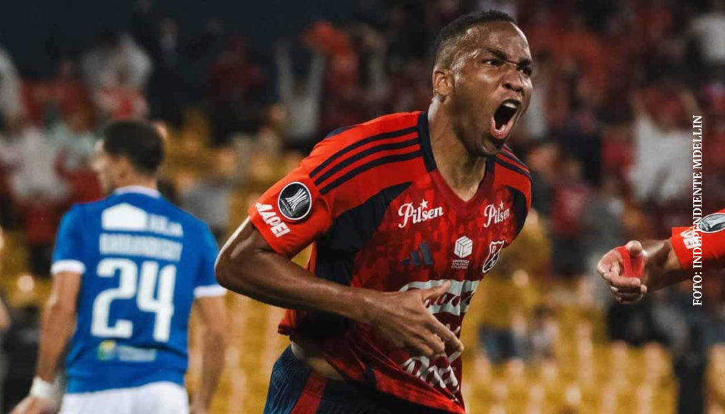 Hayen Palacios tras anotar el primer gol ante Juventud.