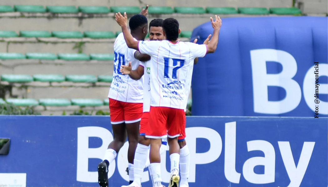 Jugadores del uion magdalena fesstejando su primer tanto Foto tomada de @Dimayoroficial