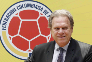 Ramón Jesurún como el presidente de la FCF.