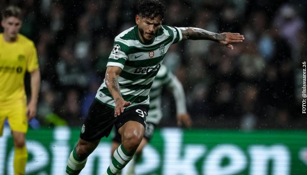 Luis Suarez pateando un penal vs Bodo/Glimt