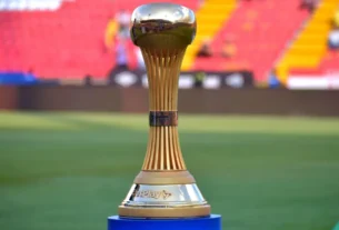 Copa que recibe el campeón de la Liga Betplay Dimayor