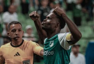 Hurtado celebra de penalti frente al DIM