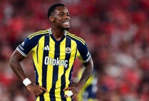 Jhon Duran en el Fenerbahçe